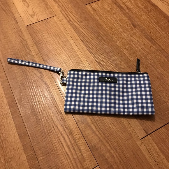 Scout Handbags - SCOUT Kate Wristlet in Brooklyn checkham gingham blue white